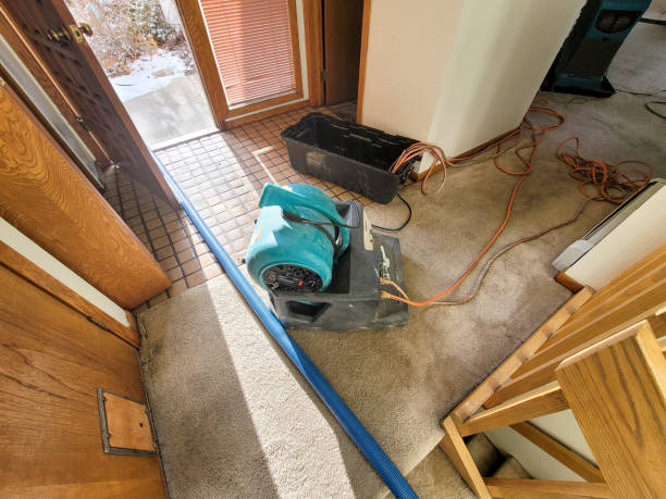 Water damage restoration experts in Cumberland, WI